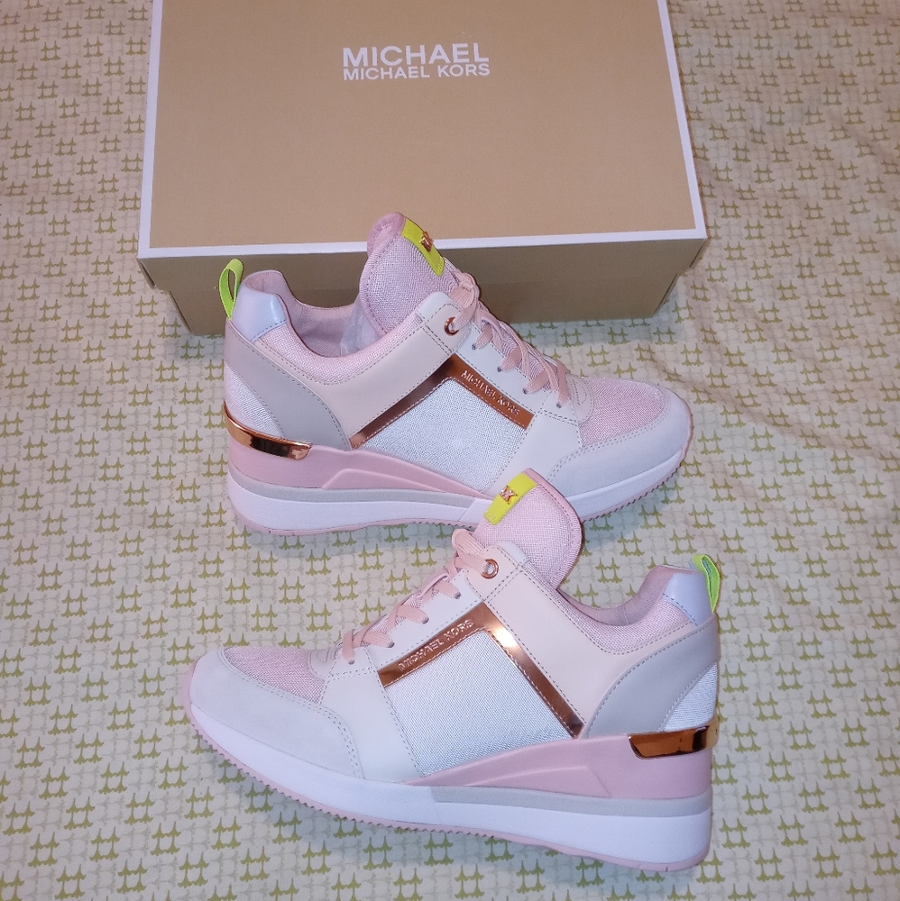 Michael Kors Georgie Trainer Sneaker - Picture 4 of 8